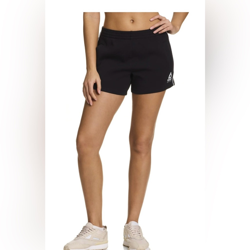 Reebok Black Athletic Shorts Mid-Thigh Stretch